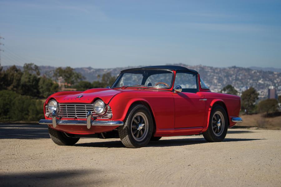  Triumph TR4 Surrey Top 1961 года  (фото 22 из 52)